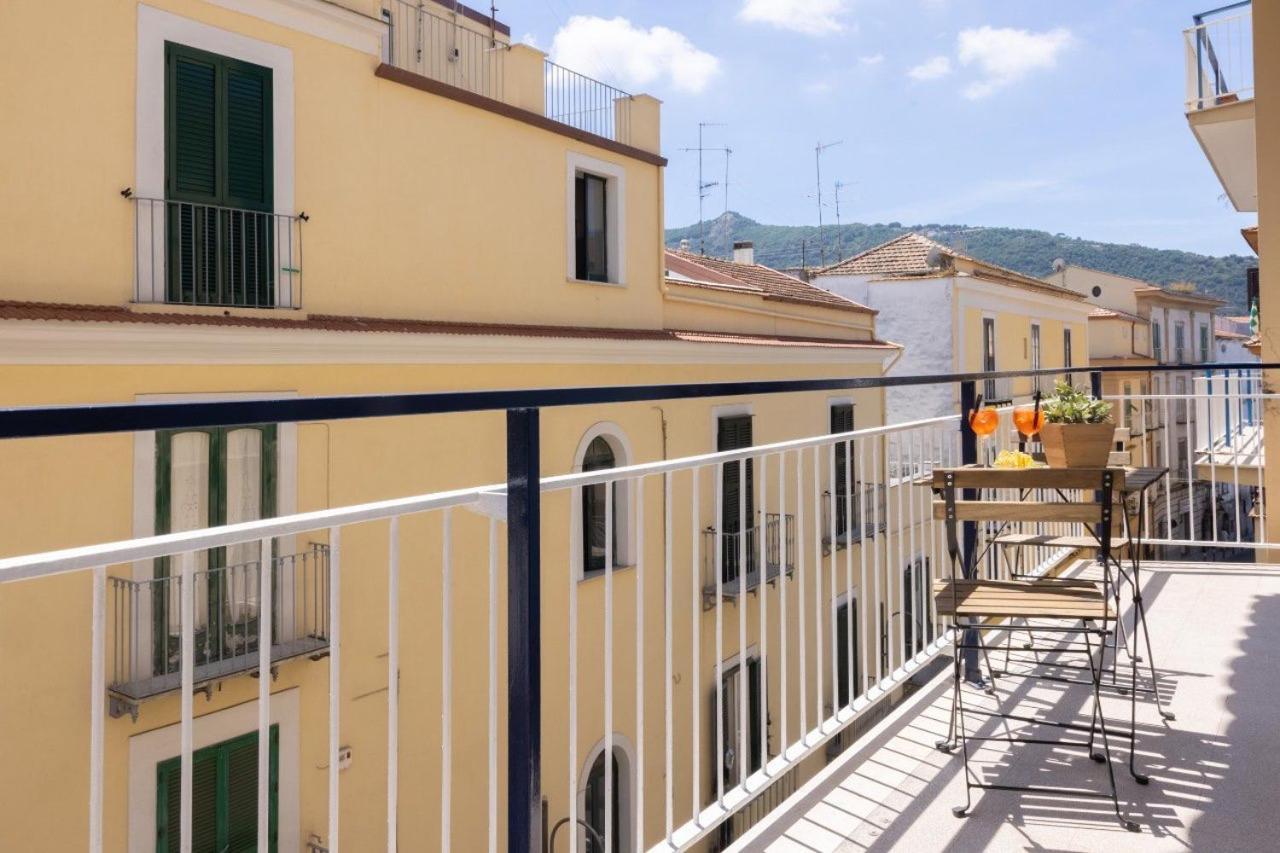 Cota Holidays House ปิอาโนดิซอร์เรนโต ภายนอก รูปภาพ