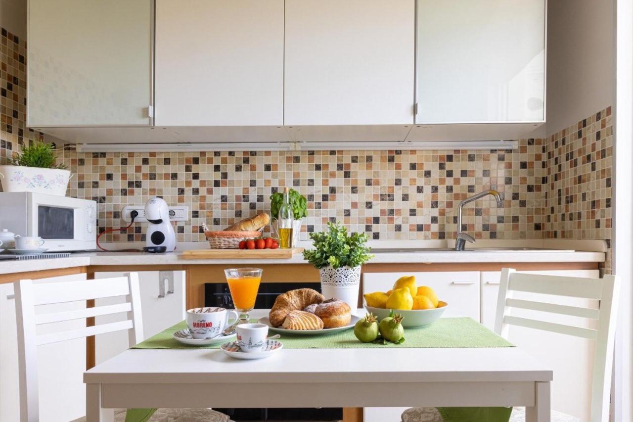 Cota Holidays House ปิอาโนดิซอร์เรนโต ภายนอก รูปภาพ